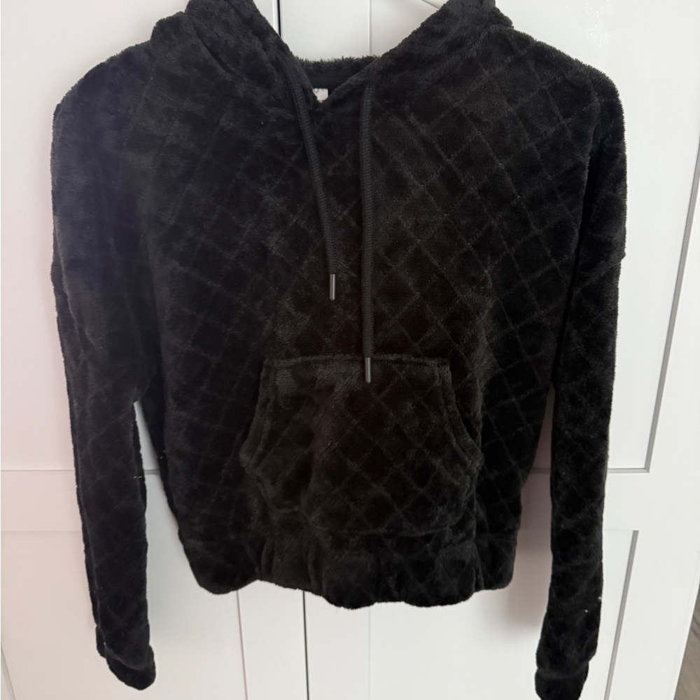 No boundaries juniors diamond quilted faux fur hoodie shorts set size small 3-5 - Picture 3 of 6